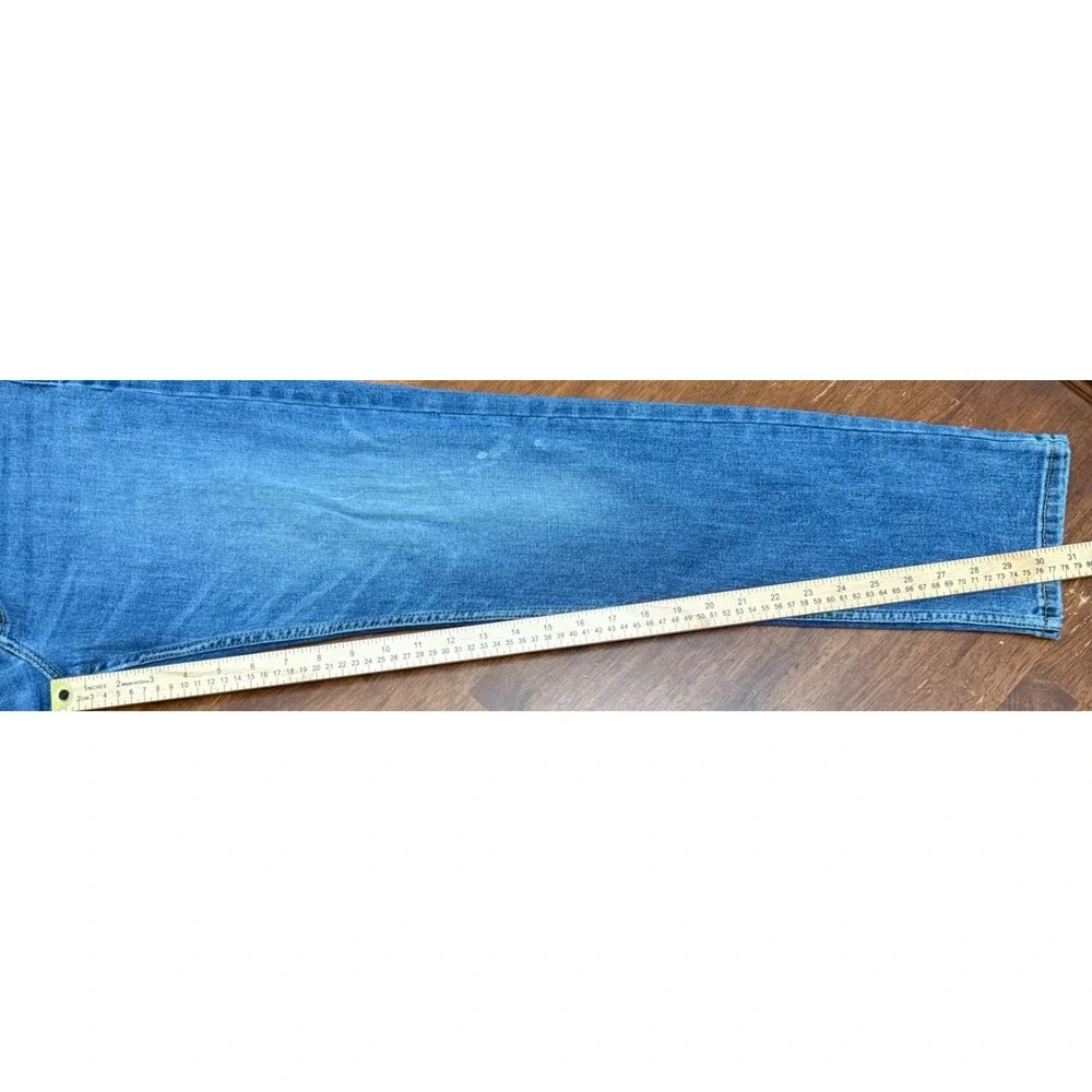 Levis 502 Taper Fit Jeans Mens 32x32 Blue Medium Wash Stretch Denim 29507-0053